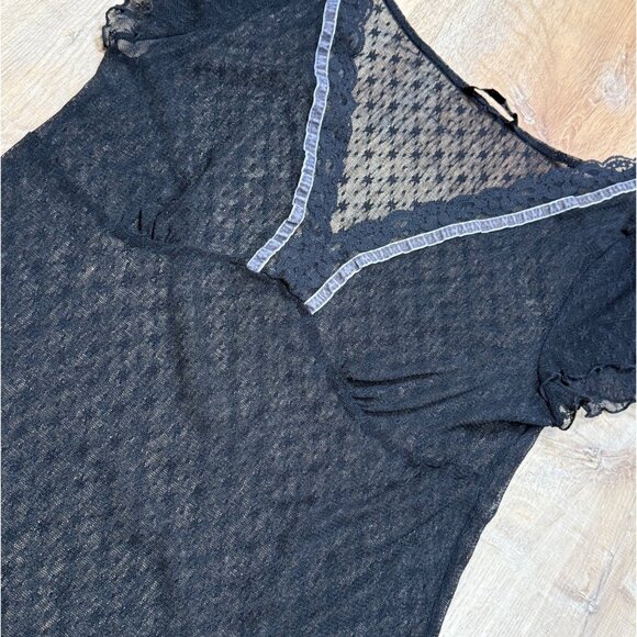 Y2K H&M Black Sheer Goth Lace V Neck Top With Ruffle Sleeves - Picture 2 of 6